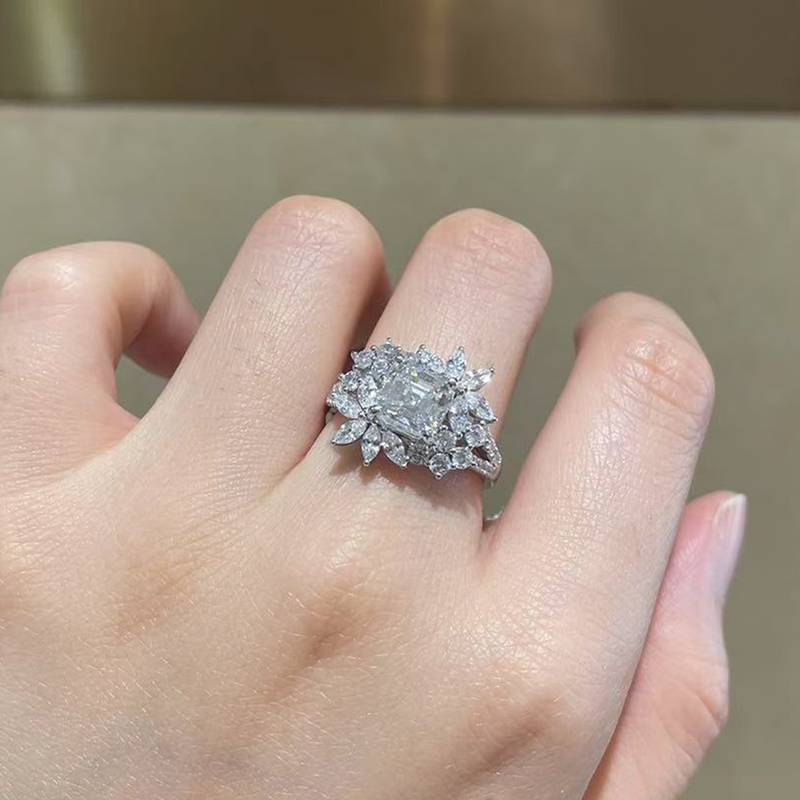 豪华款马眼小钻围镶阿斯切Women's RingS925银镀白金定制选款主石Moissanite2.0ct/副石高碳钻
